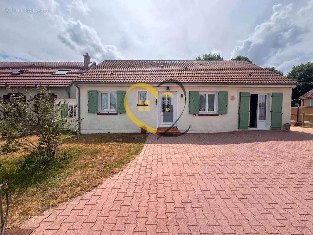 Maison 100 m2 de plain-pied entièrement rénovée – Aubigny-sur-Nère - photo 7