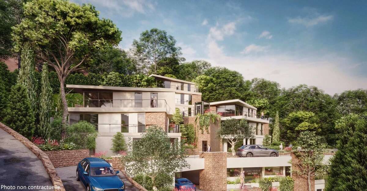 Appartement à LES ADRETS-DE-L'ESTEREL