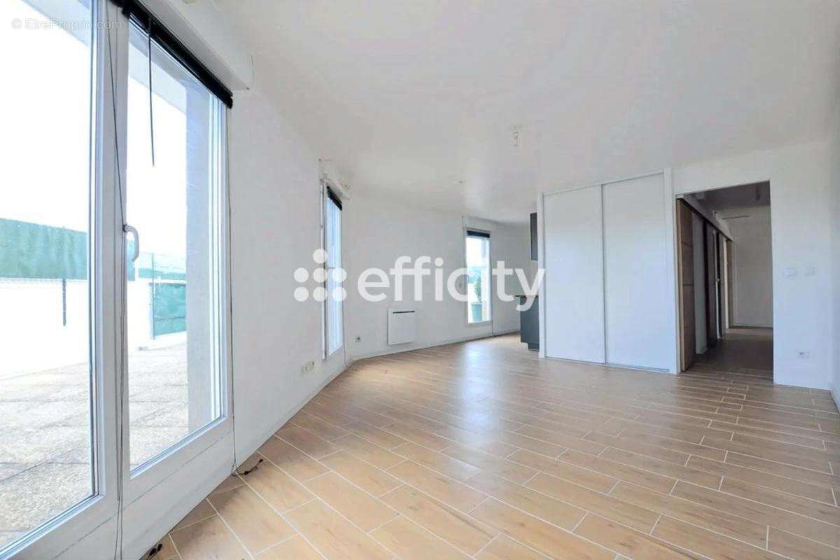 Appartement à VENISSIEUX