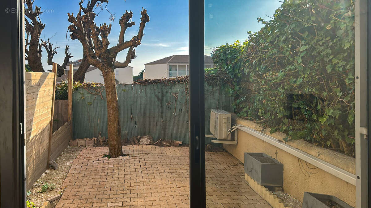 Appartement à SAUSSET-LES-PINS