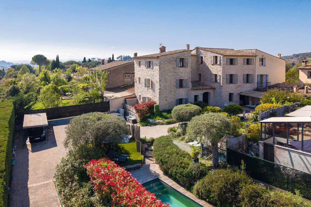 Maison à LA COLLE-SUR-LOUP