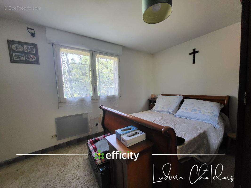 Maison 138 m² à Saint-Gondran  - photo 7