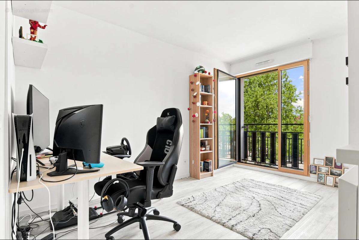 Appartement à THIAIS
