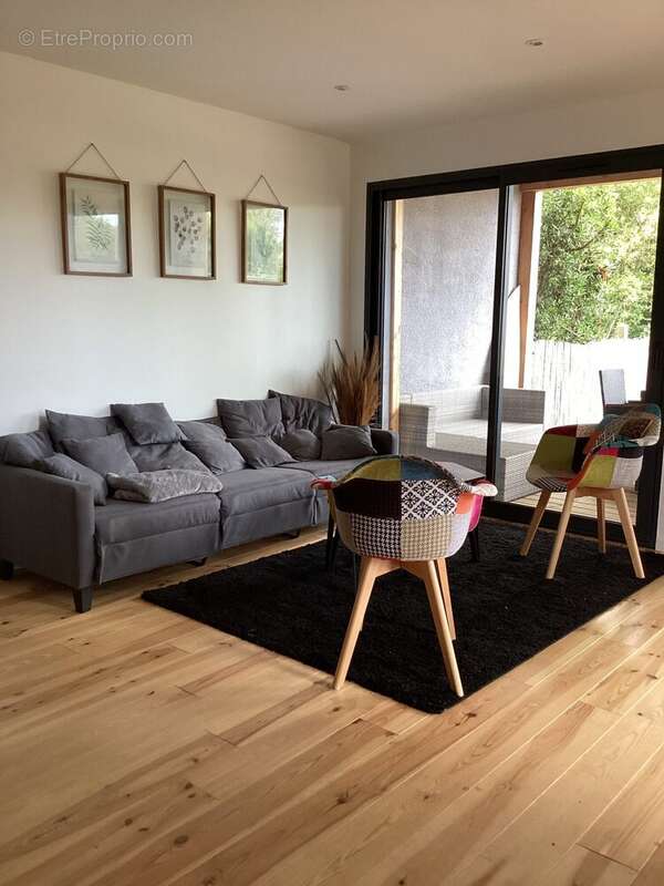 SALON MEUBLE - Maison à LE VERDON-SUR-MER