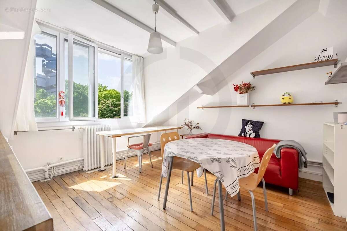 Maison à IVRY-SUR-SEINE