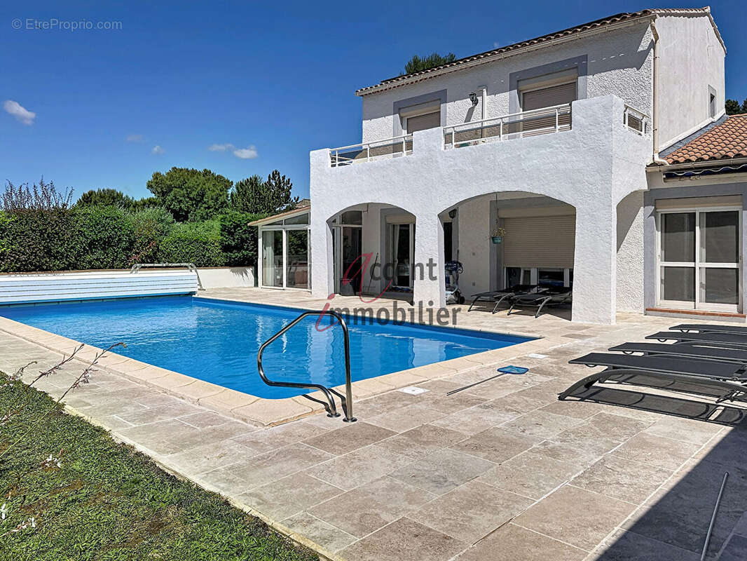 Maison à ORGON