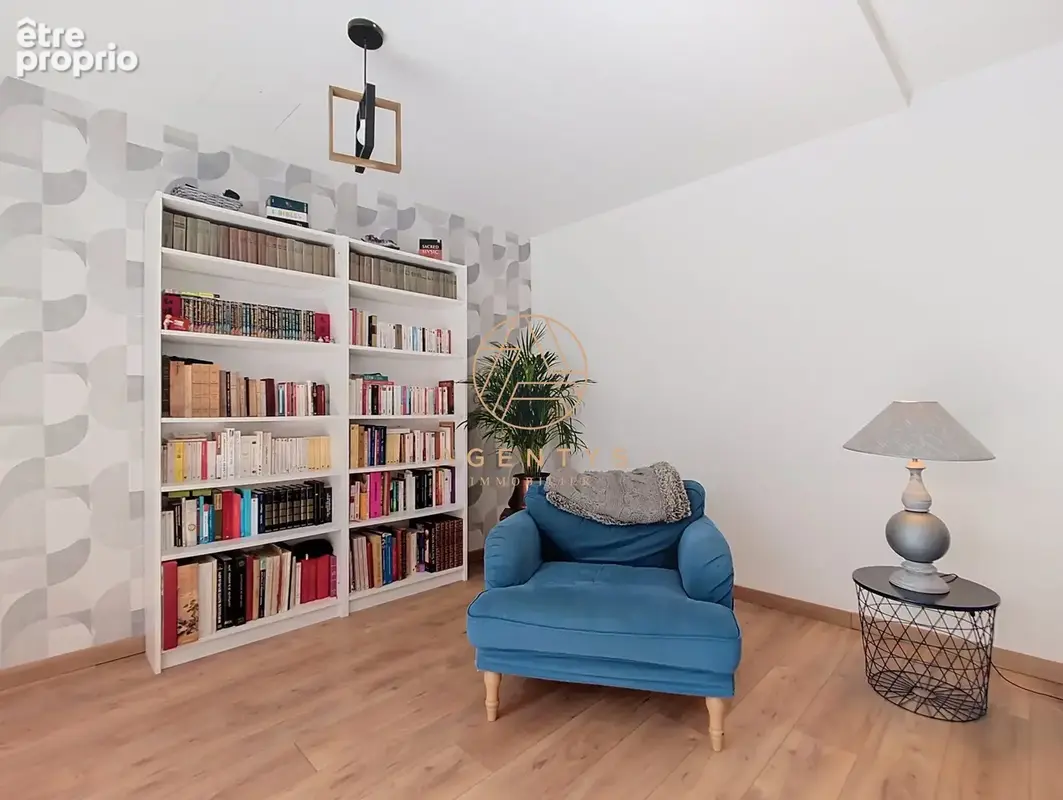 Maison 150 m² à Saint-Maur-Des-Fosses  - photo 7