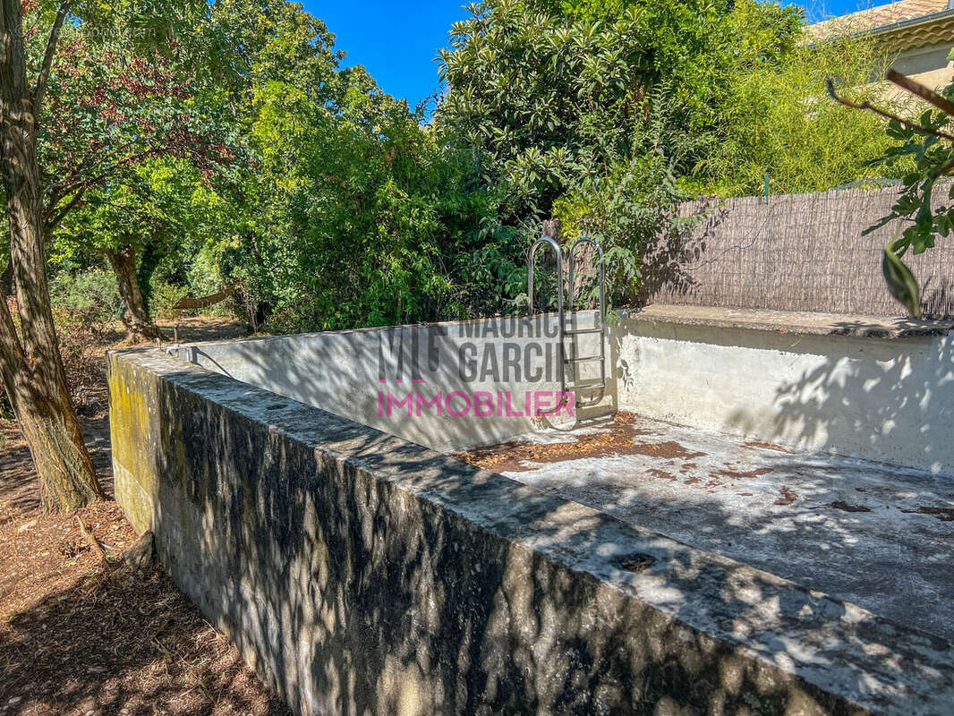 Maison 90 m² à Carpentras  - photo 6