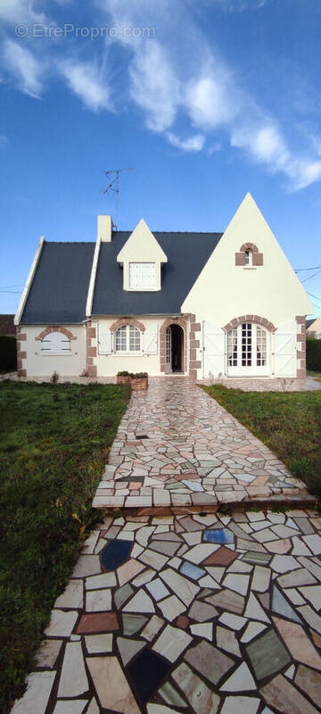 Maison à LAVAL