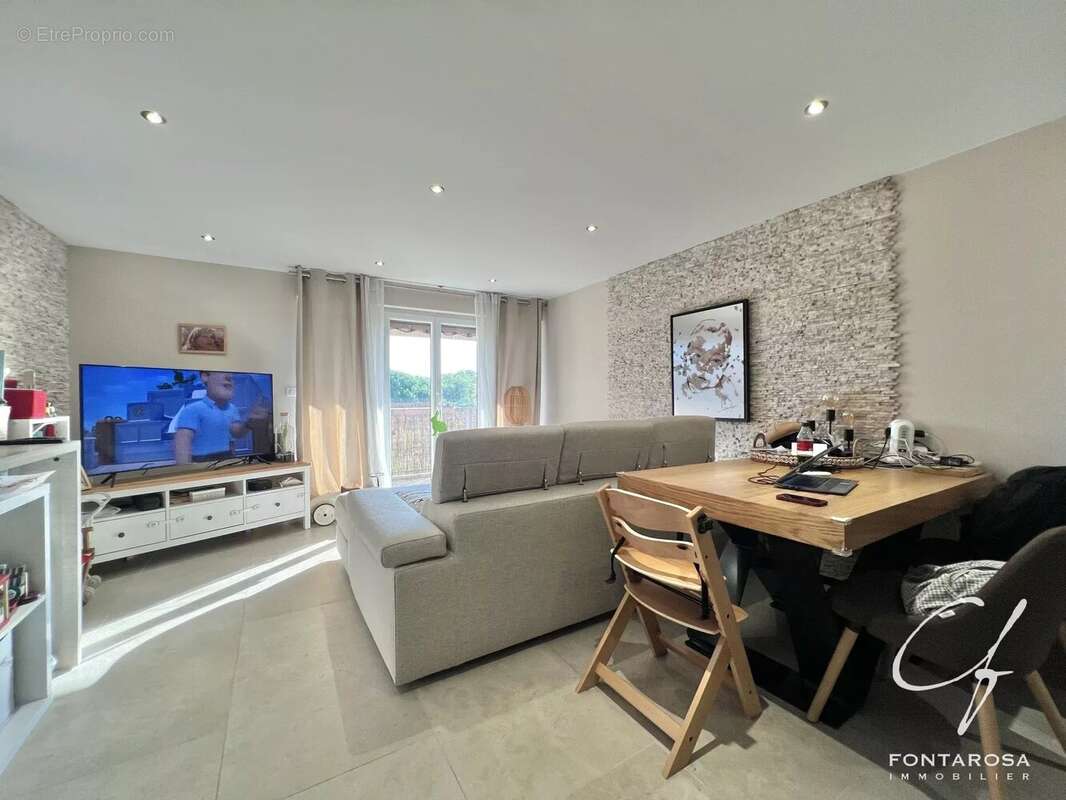 Appartement à FREJUS