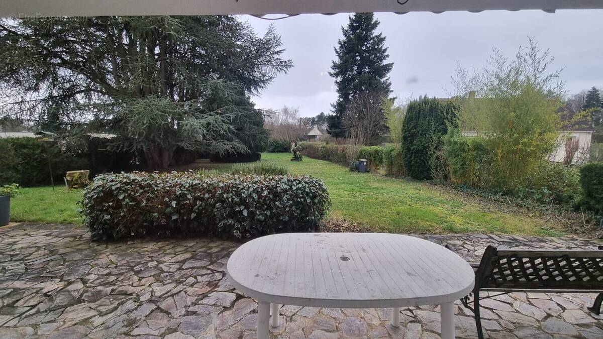 Maison à SAVONNIERES