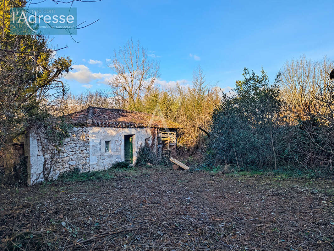 Maison à SAUX