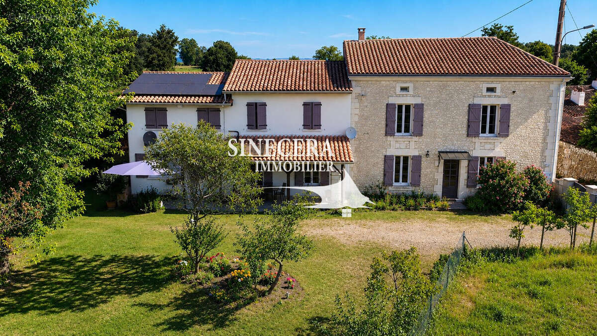 Maison à SAINT-PRIVAT-DES-PRES