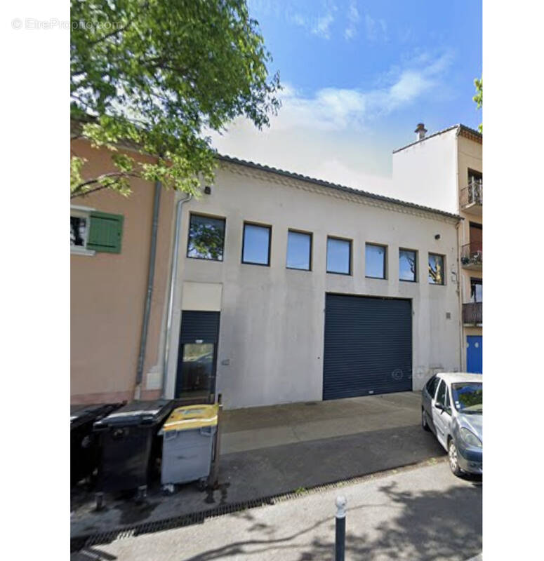 Commerce à CARPENTRAS