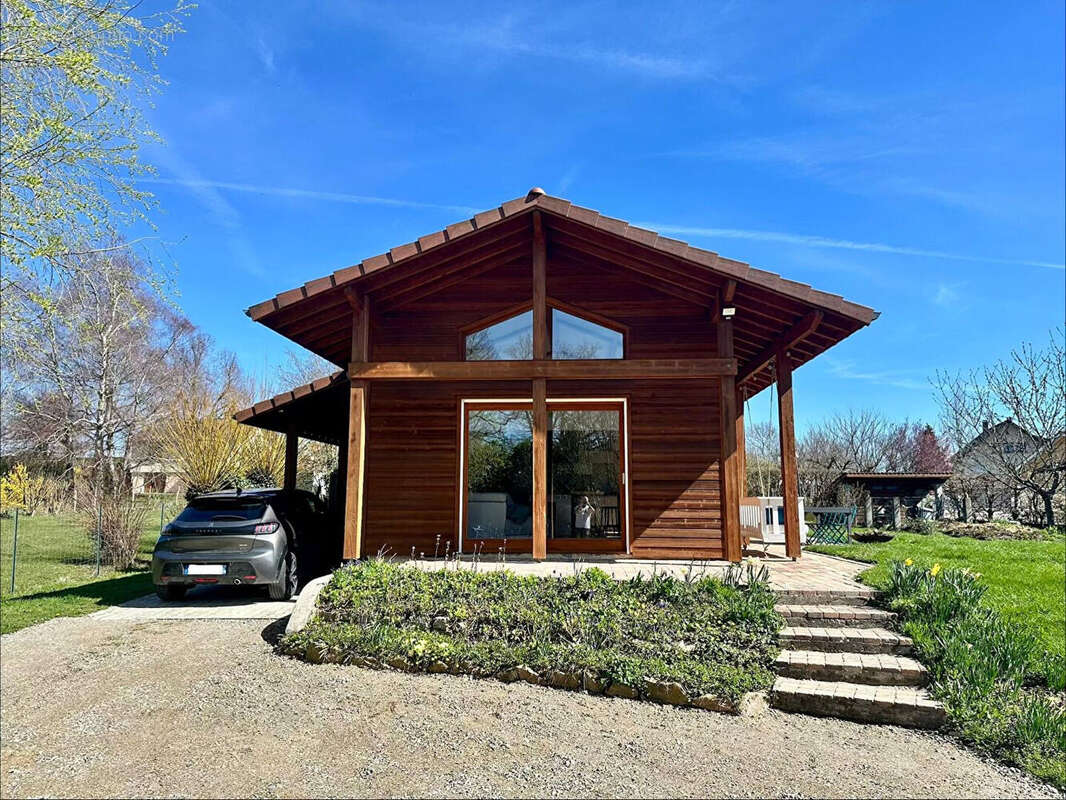 Maison à BOURGOIN-JALLIEU