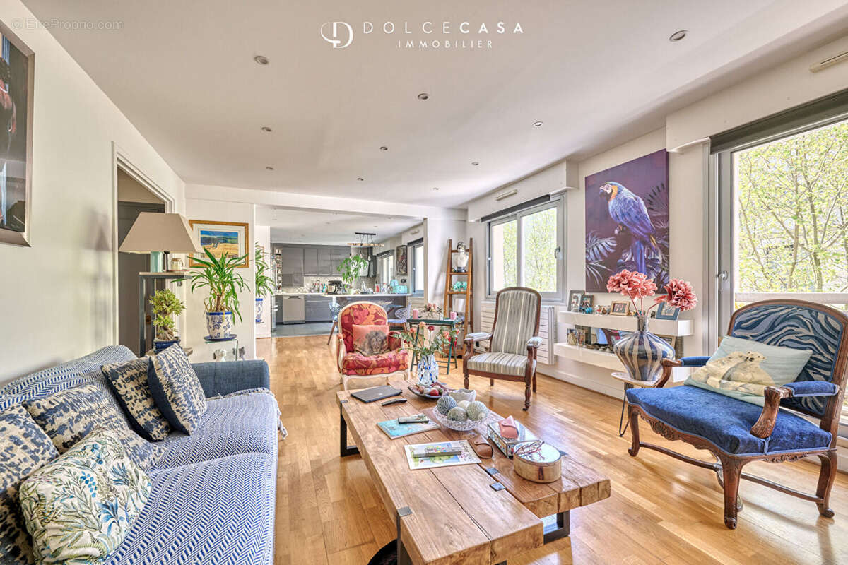 Appartement à LE PERREUX-SUR-MARNE
