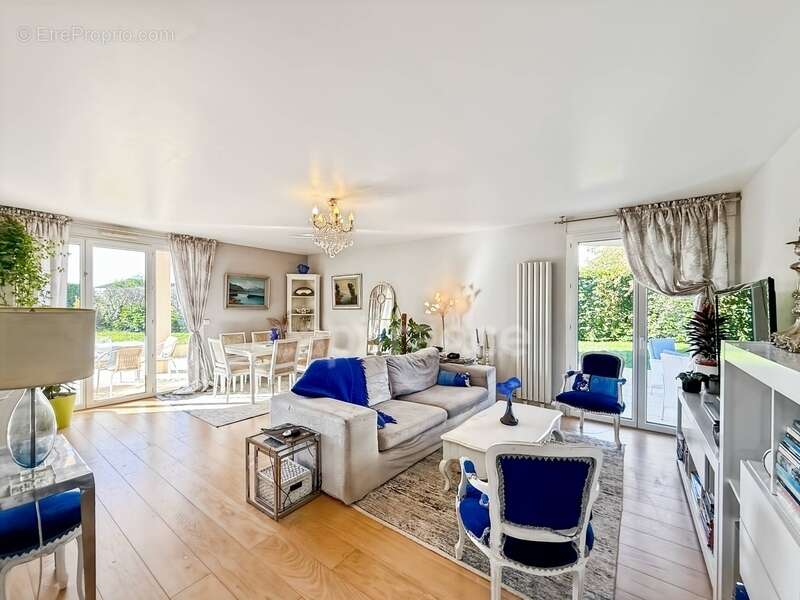 Appartement à DIVONNE-LES-BAINS