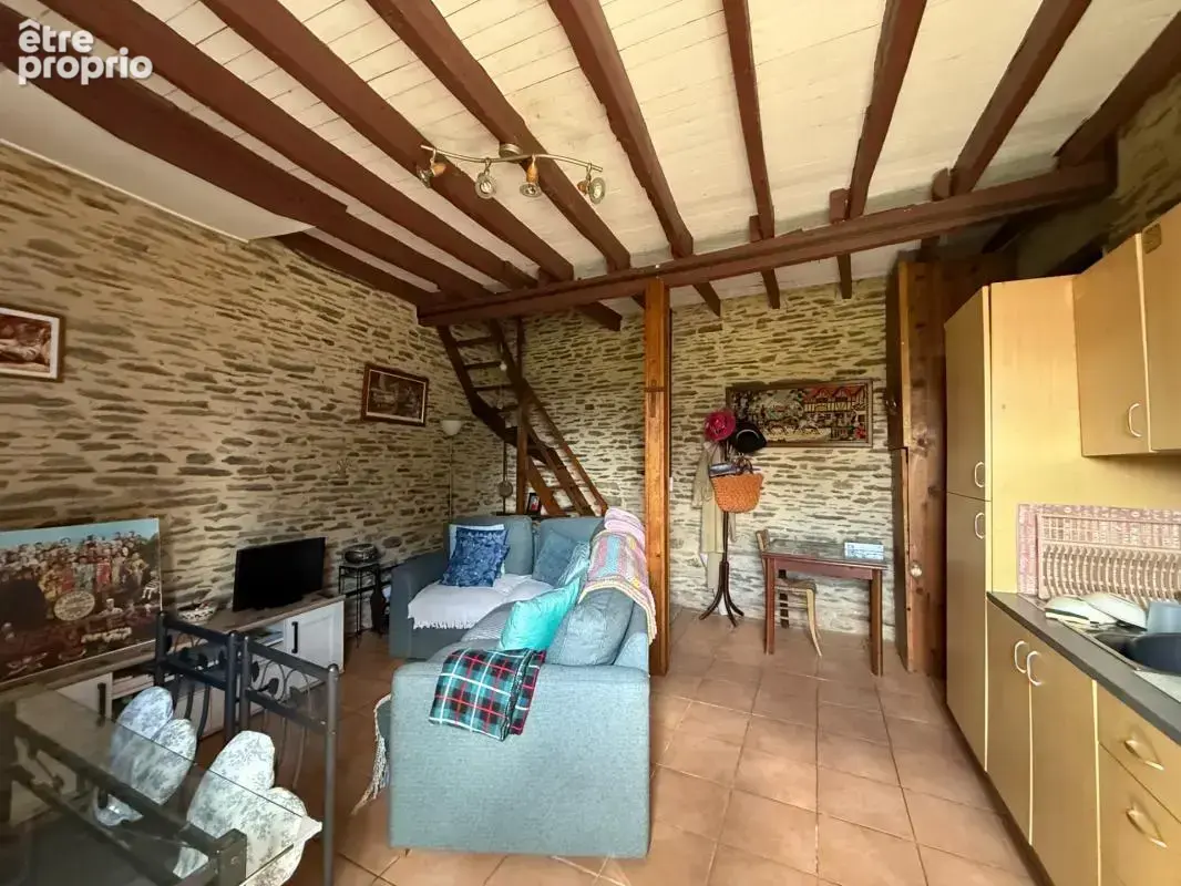 Manoir de 170m² avec son annexe de 50m² et ses dépendances sur terrain de 3 423m² 244 000 € - photo 15