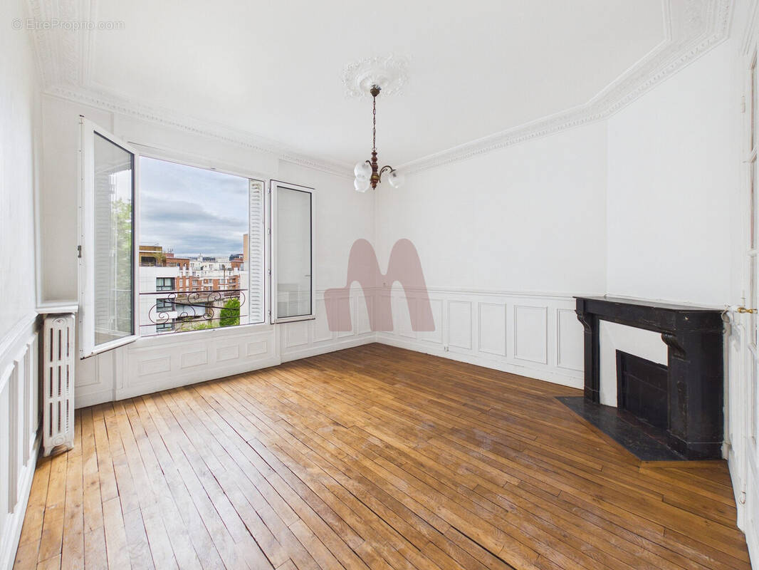 Appartement à ISSY-LES-MOULINEAUX