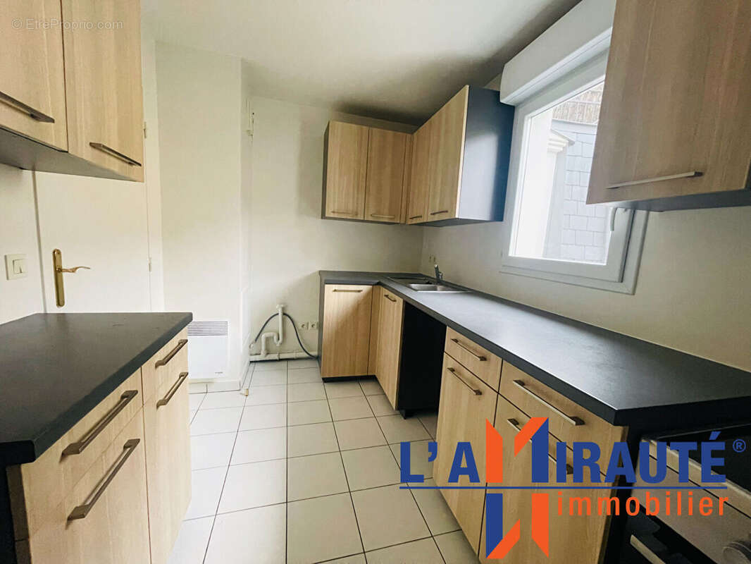 Appartement à SARTROUVILLE