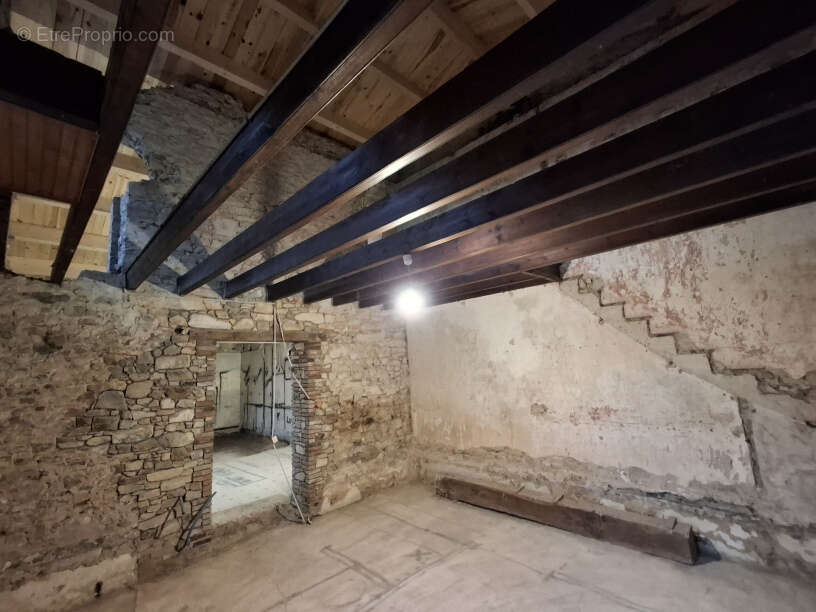 Maison à SAINTE-FLORENCE