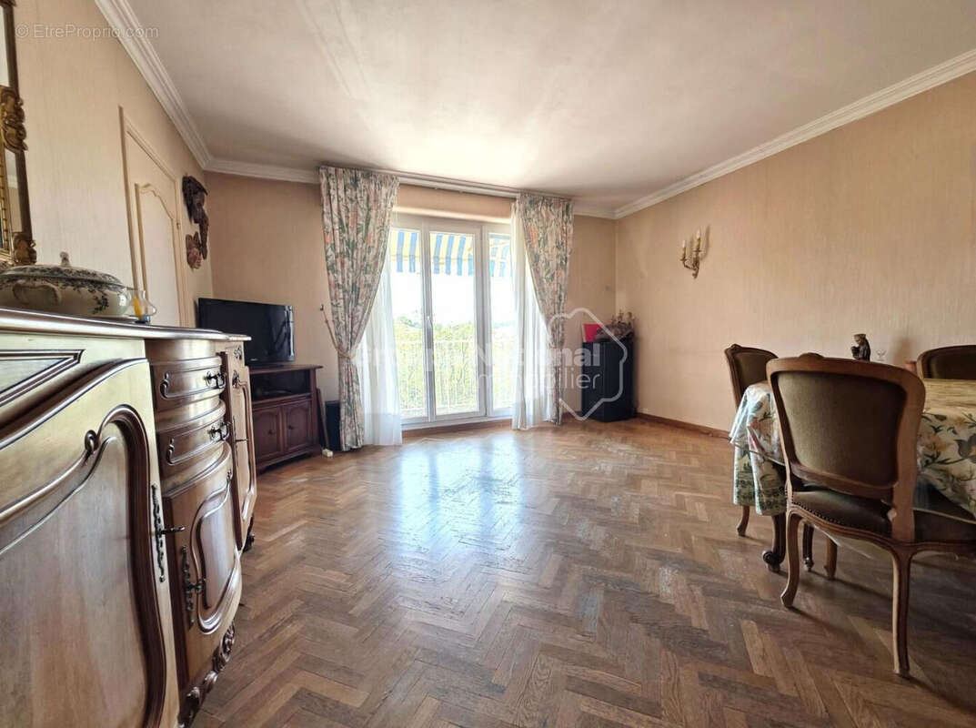 Appartement à MARSEILLE-13E