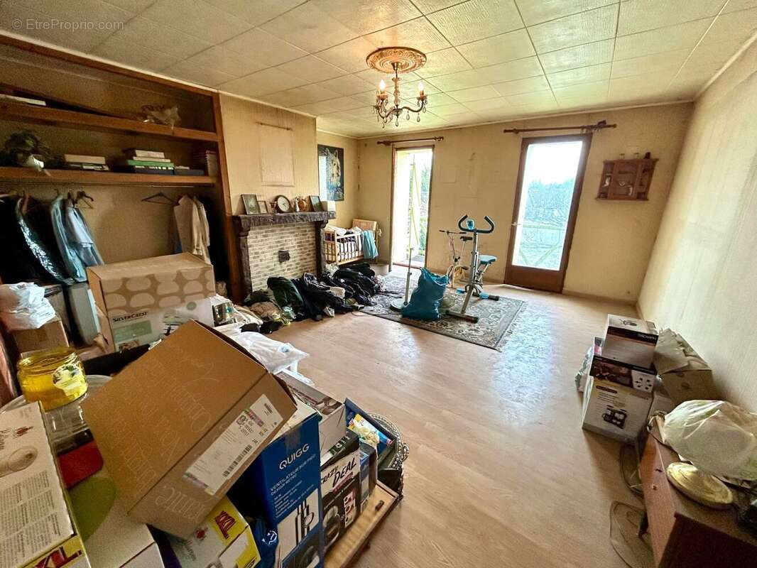 Maison à SAINT-SAUVEUR