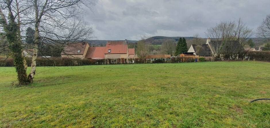 Terrain à MOUTIERS-AU-PERCHE