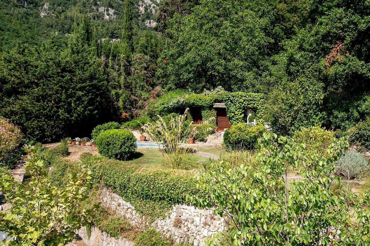 Maison à LE BAR-SUR-LOUP
