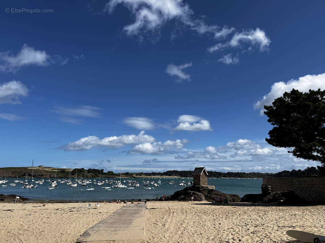 Terrain à SAINT-MALO