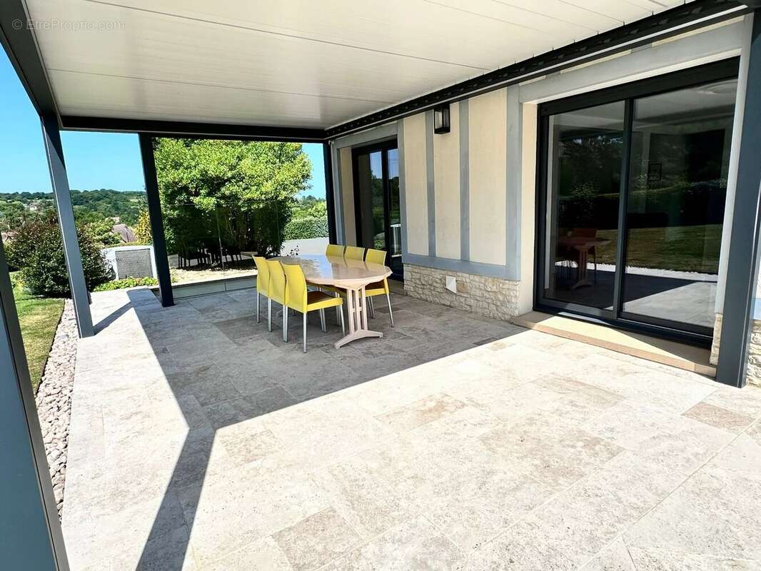 Maison à GONNEVILLE-SUR-MER