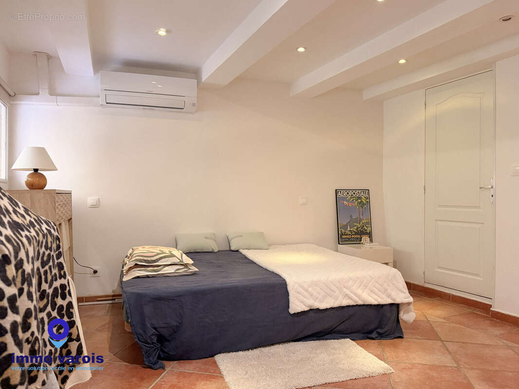 Maison de village rénovée avec terrasse tropézienne au cœur de Pierrefeu-du-Var - photo 6