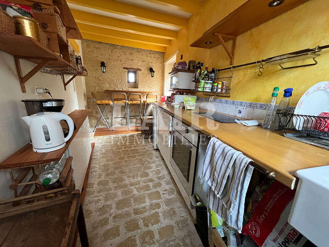 Maison à LE MELE-SUR-SARTHE