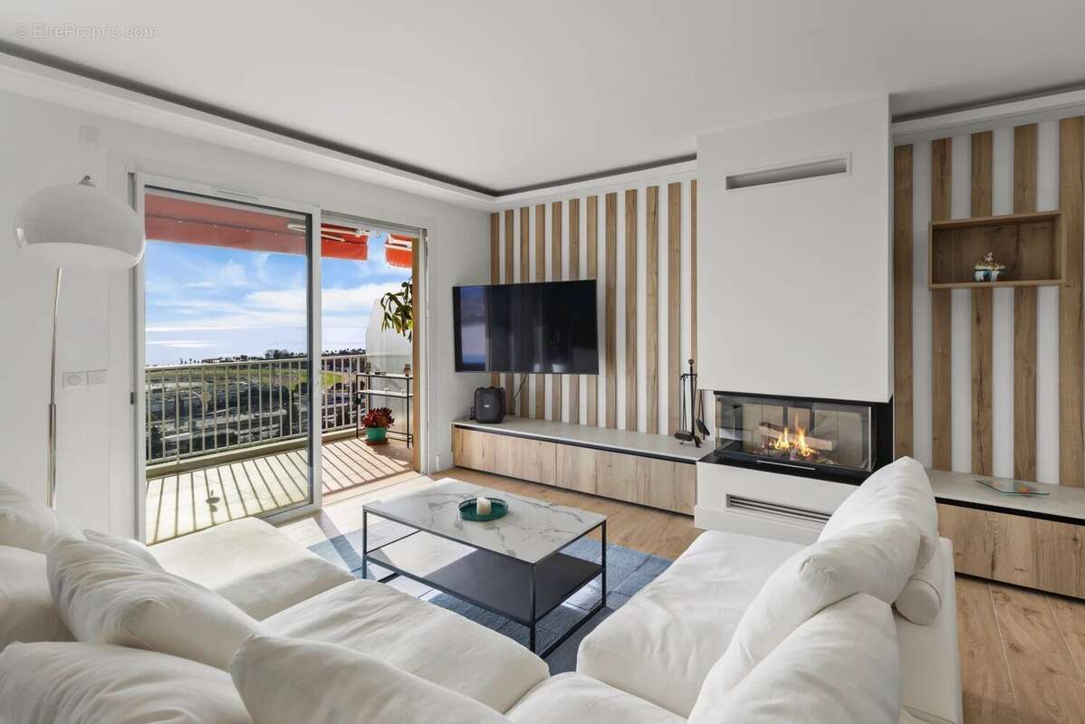 Appartement à CAGNES-SUR-MER