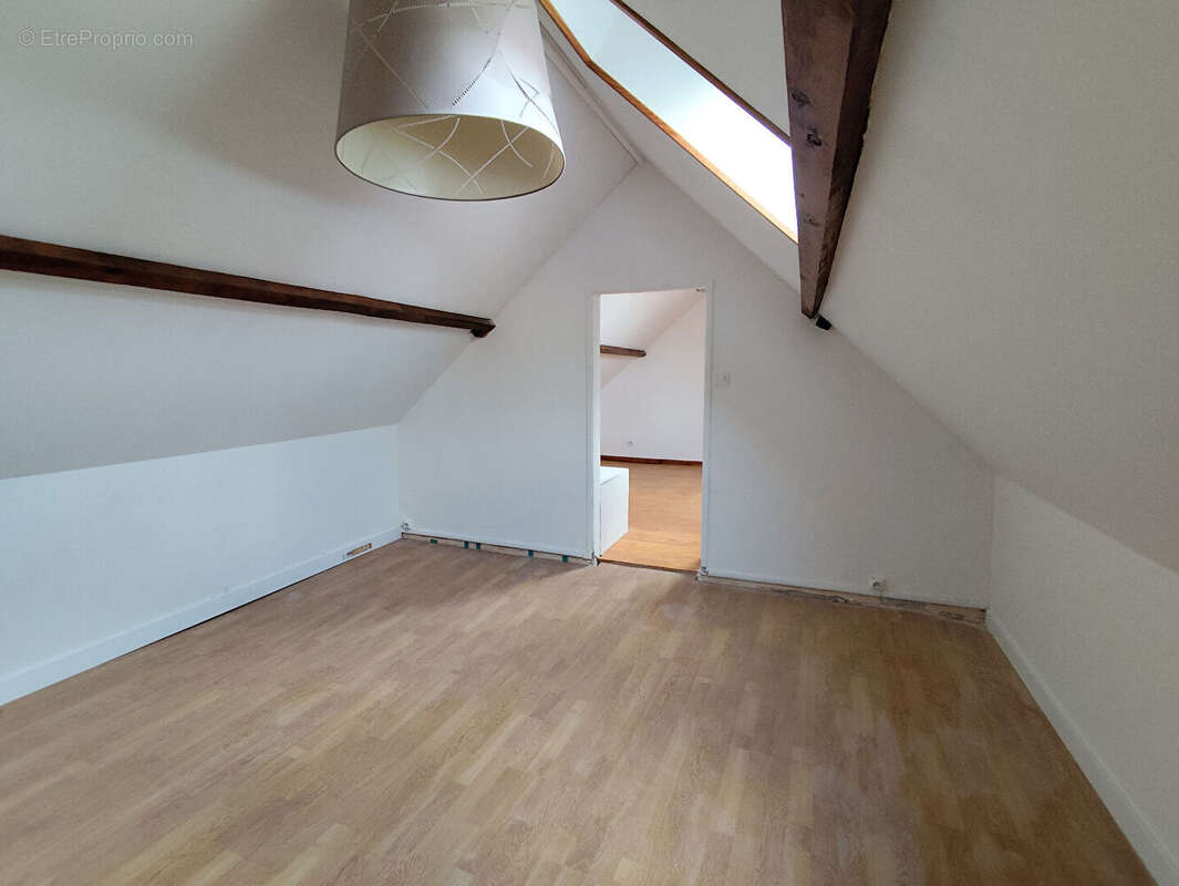 Appartement à PERSAN