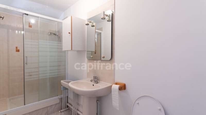 Maison à vendre 3 pièces LA ROQUEBRUSSANNE (83) - photo 15