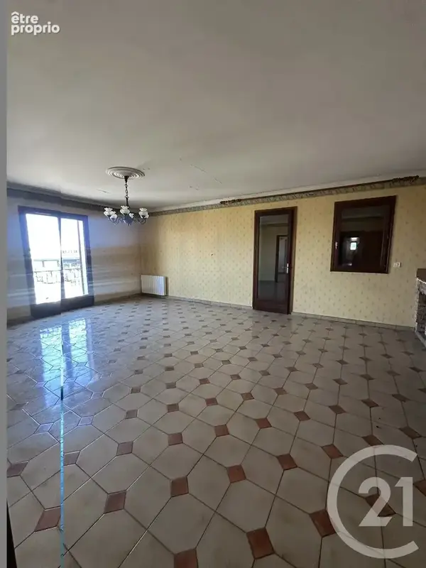 Appartement 140 m² à Biguglia  - photo 2