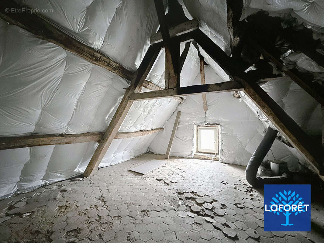 Maison à LA FERTE-ALAIS