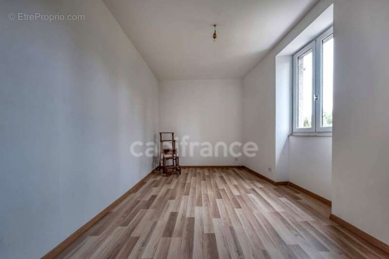 Dpt Yvelines (78), à vendre proximité immédiate THOIRY, Maison 4 pièces - photo 8