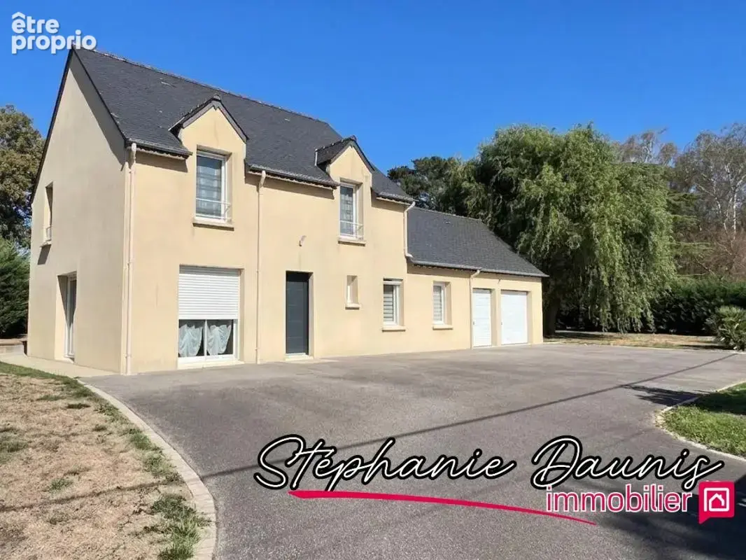 Maison à PLESSE