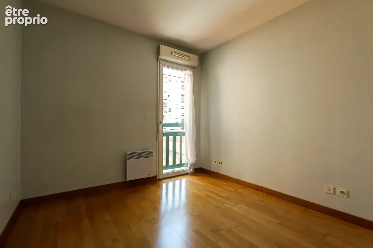 Exclusivite - bayonne  appartement t2 - centre balcon ? parking - cellier - photo 5