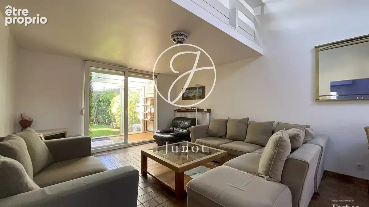 Photo Maison à Villeneuve-D'ascq au prix de 420 000€