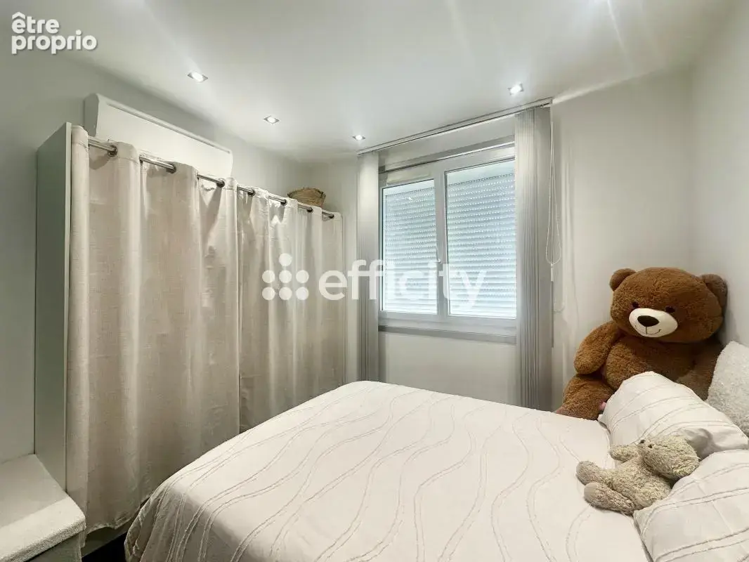 Maison 90 m² à Saint-Victoret  - photo 14