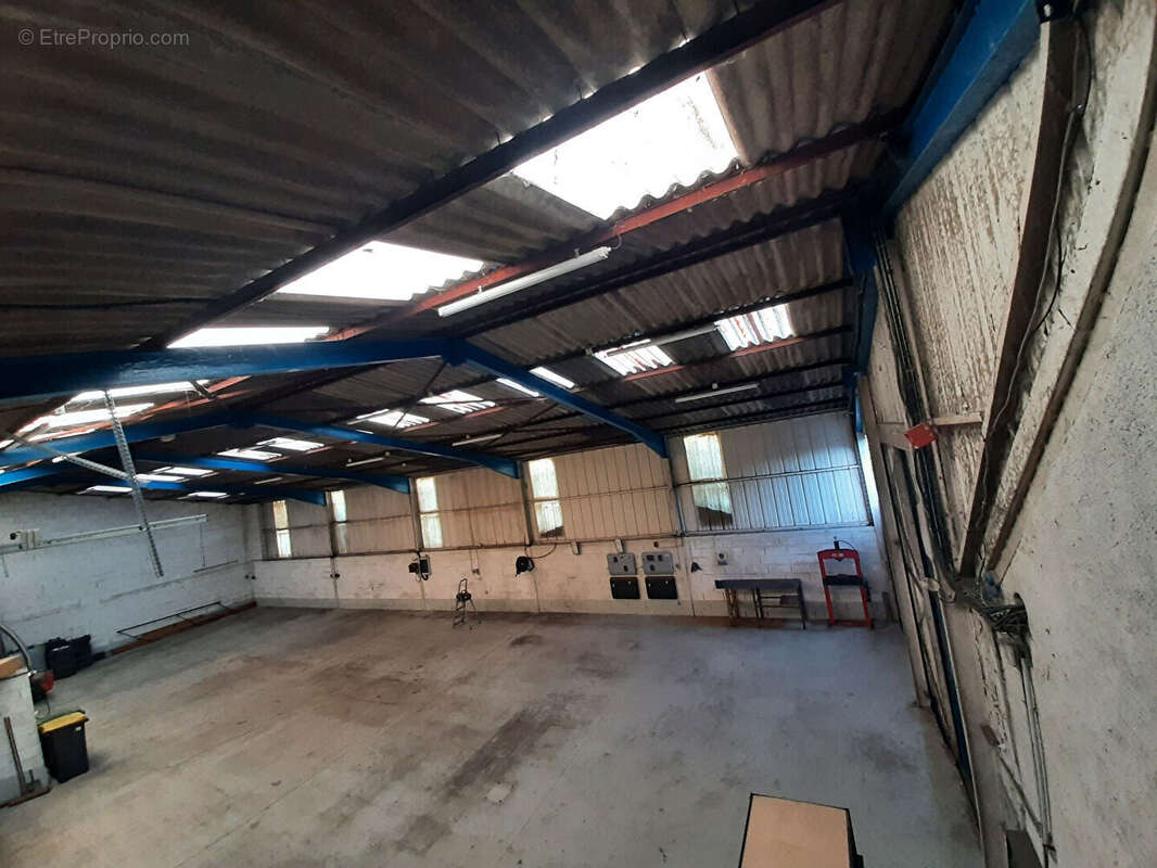 Commerce à LA MEILLERAYE-DE-BRETAGNE