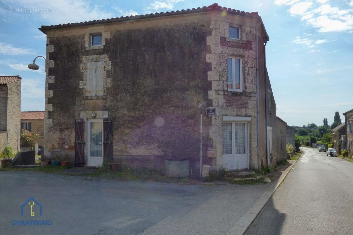 Maison à CHANTONNAY