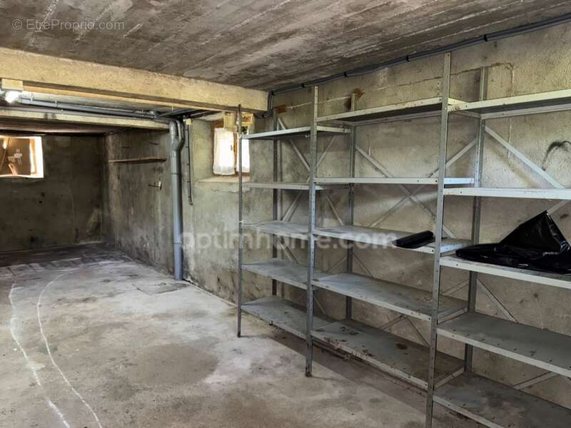 Maison à SAINT-SULPICE-LES-FEUILLES