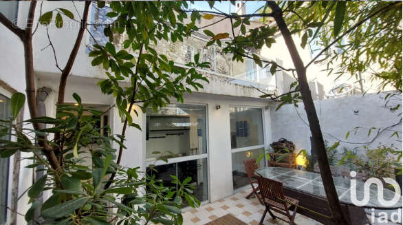 Photo 2 - Maison à MARSEILLE-10E