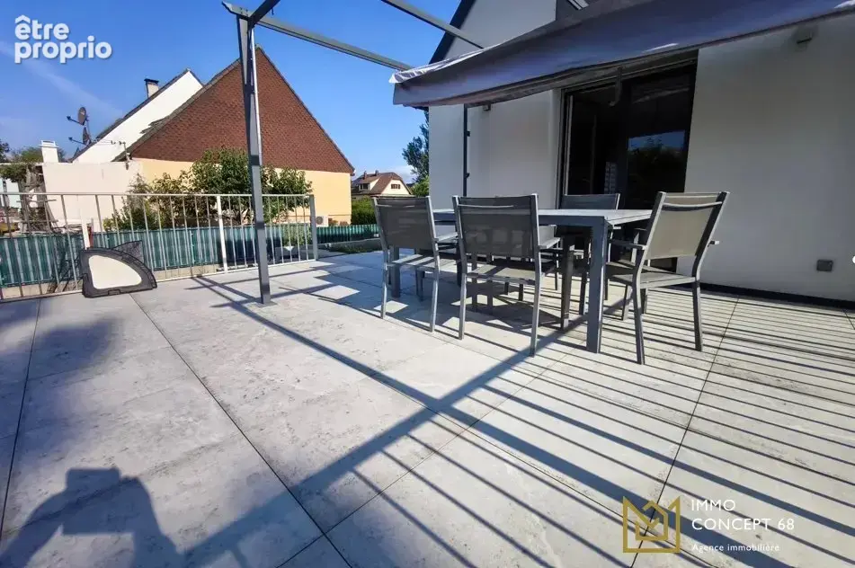 Maison - 157 m² - 4 chambres - 2 sde - Studio au sous-sol - photo 2