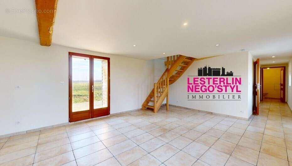 Maison à LA FRENAYE