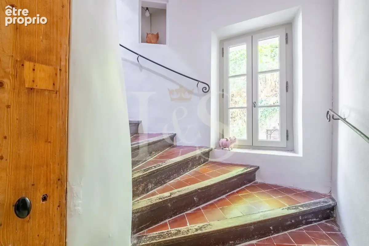 Maison de village exceptionnelle avec vue panoramique - photo 10